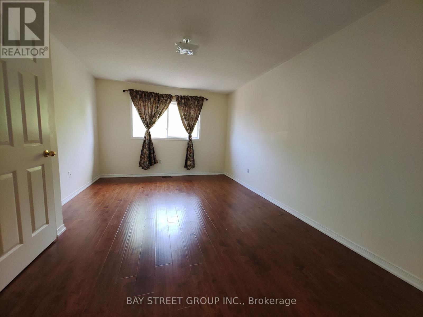 19 Macgregor Avenue, Richmond Hill (Langstaff), Ontario  L4B 4S8 - Photo 13 - N12913488