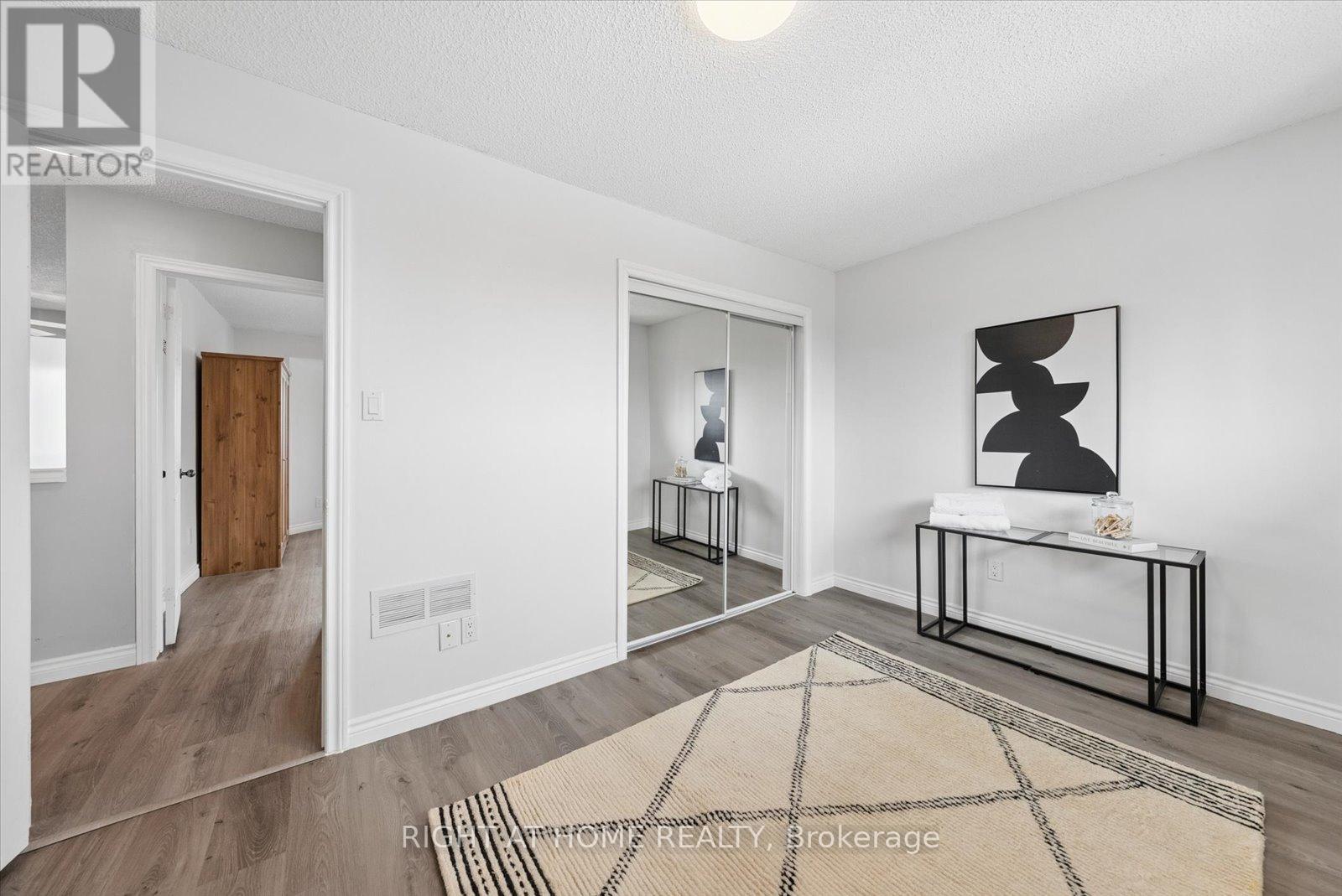 1252 Shore Acres Drive, Innisfil, Ontario  L0L 1R0 - Photo 34 - N12913548