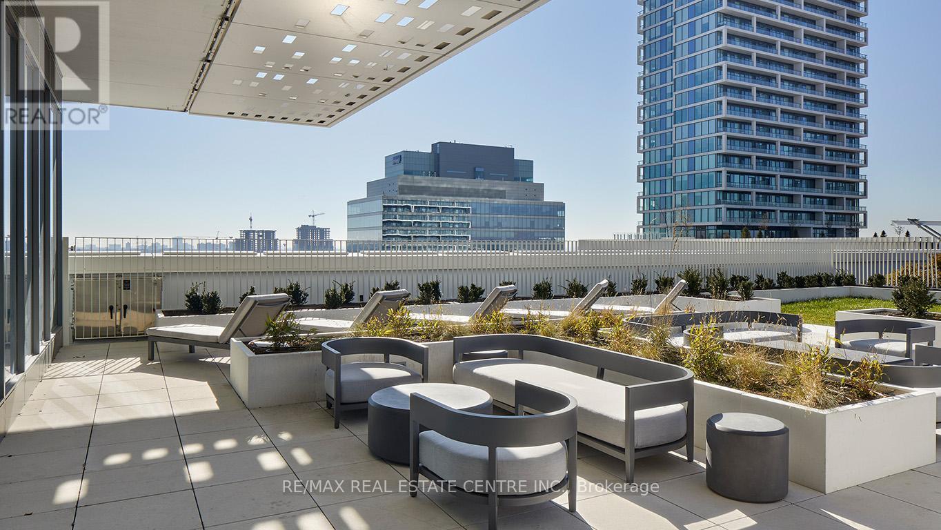 3902 - 950 Portage Parkway, Vaughan, Ontario  L4K 0J7 - Photo 11 - N12913580