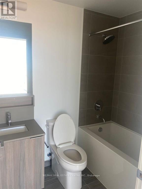 3902 - 950 Portage Parkway, Vaughan, Ontario  L4K 0J7 - Photo 19 - N12913580