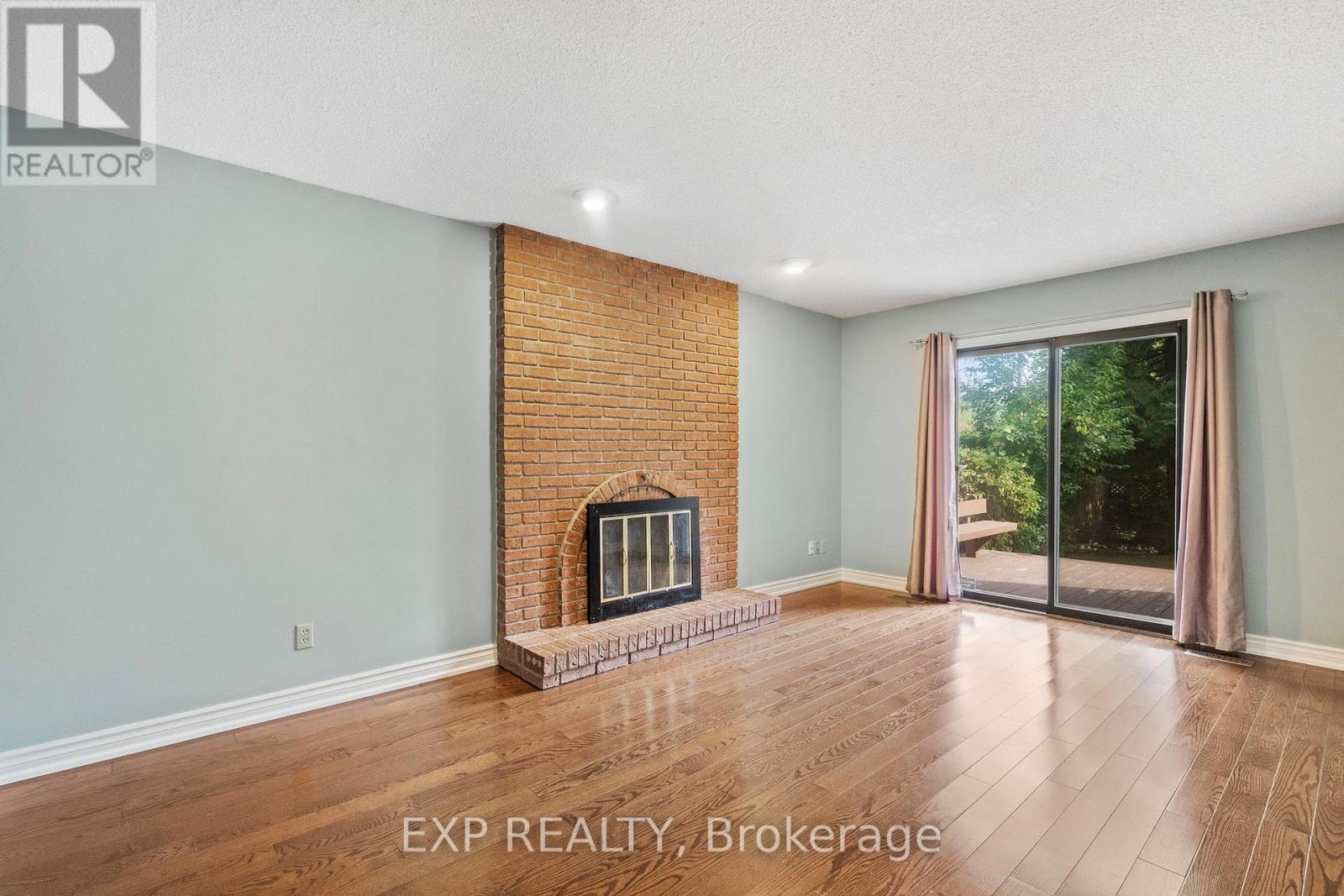 17 Gordon Rowe Crescent, Richmond Hill, Ontario L4C 8S3 - Photo 16 - N12913628