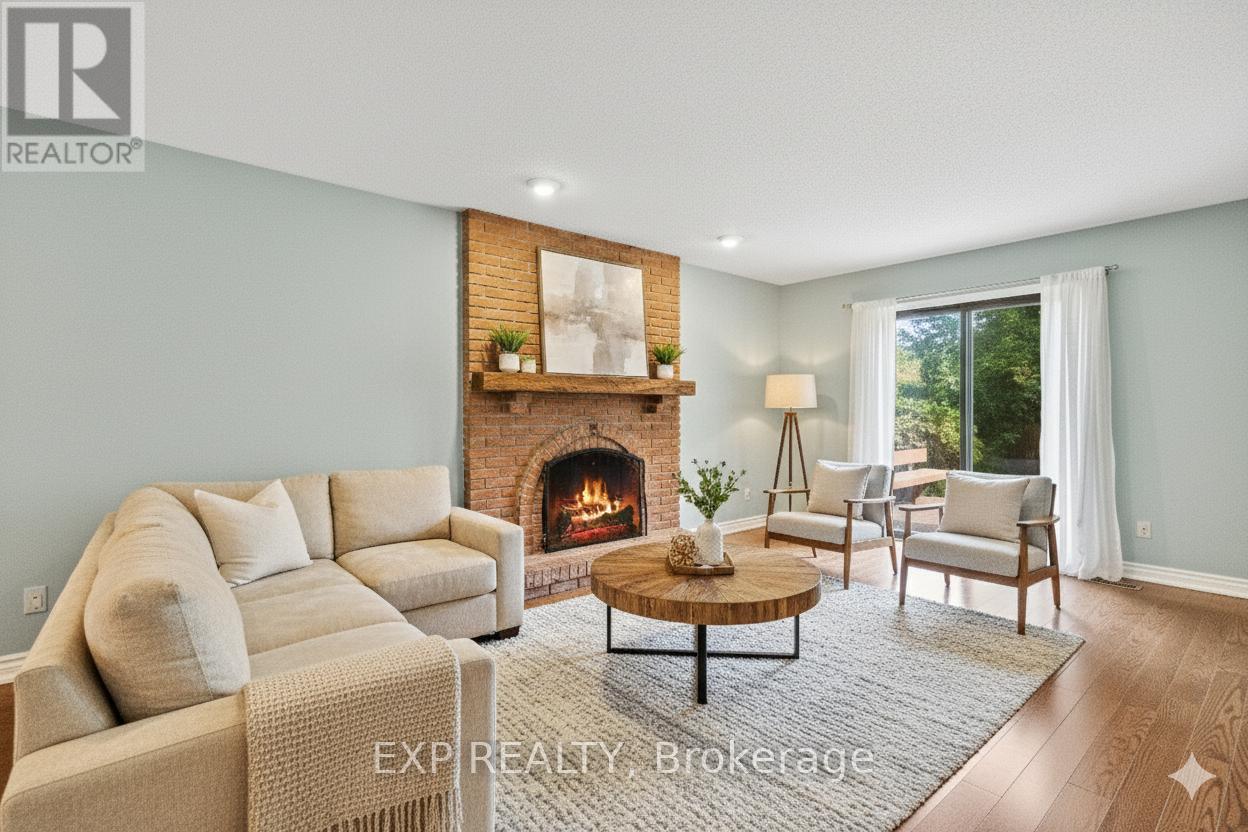 17 Gordon Rowe Crescent, Richmond Hill, Ontario L4C 8S3 - Photo 17 - N12913628