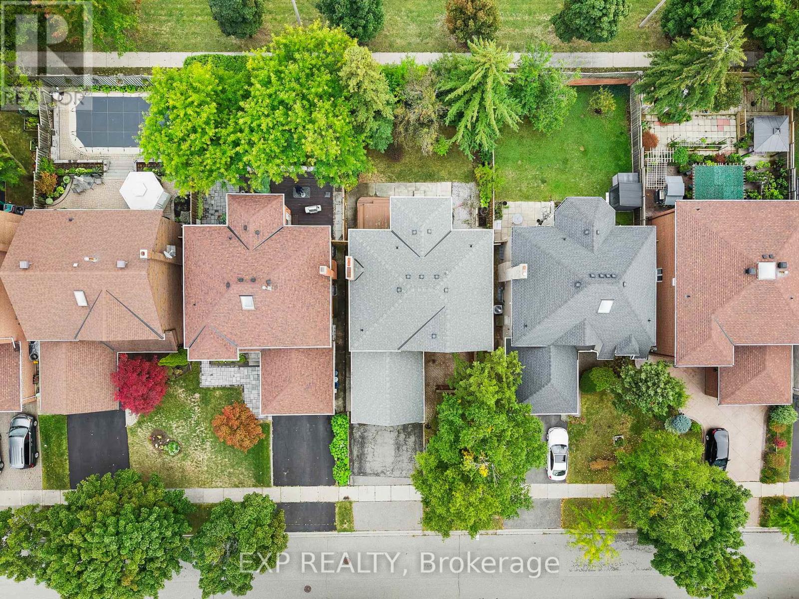 17 Gordon Rowe Crescent, Richmond Hill, Ontario L4C 8S3 - Photo 45 - N12913628