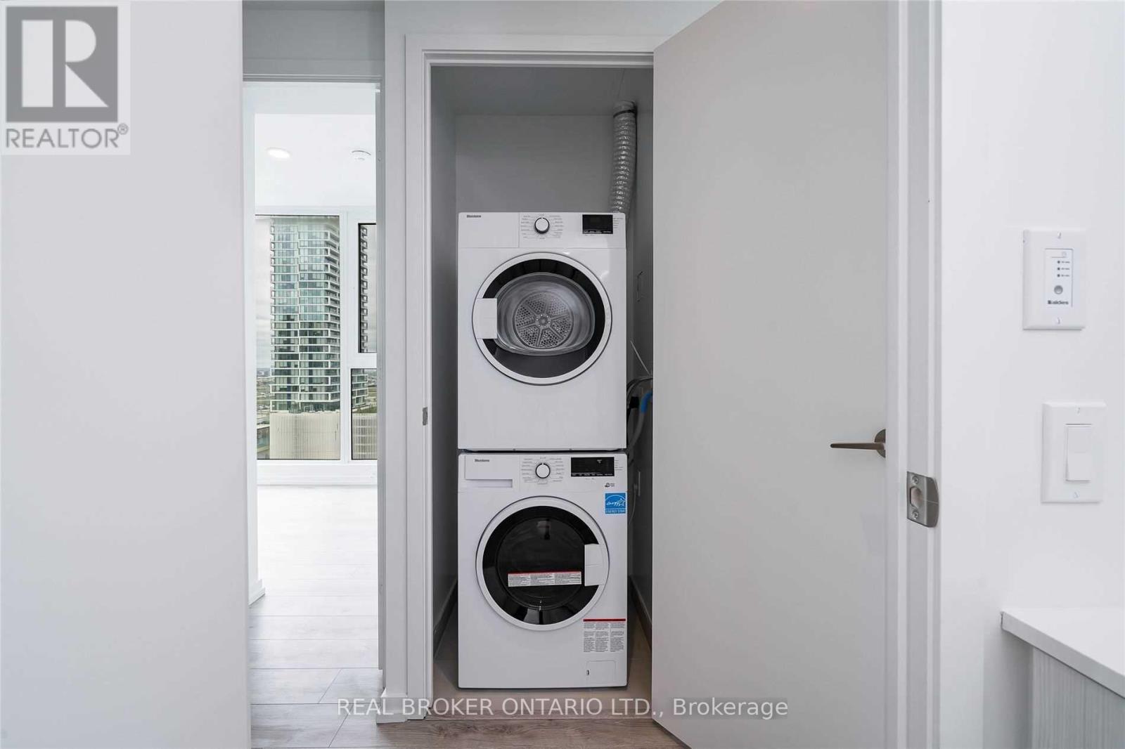 1211 - 1000 Portage Parkway, Vaughan, Ontario L4K 0L1 - Photo 15 - N12913746