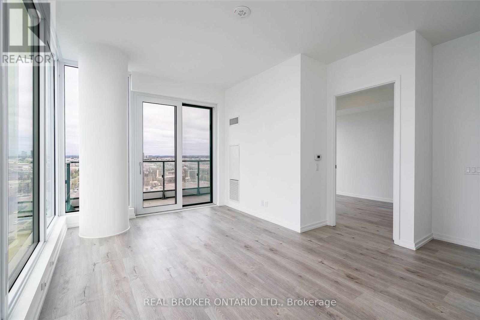 1211 - 1000 Portage Parkway, Vaughan, Ontario L4K 0L1 - Photo 7 - N12913746