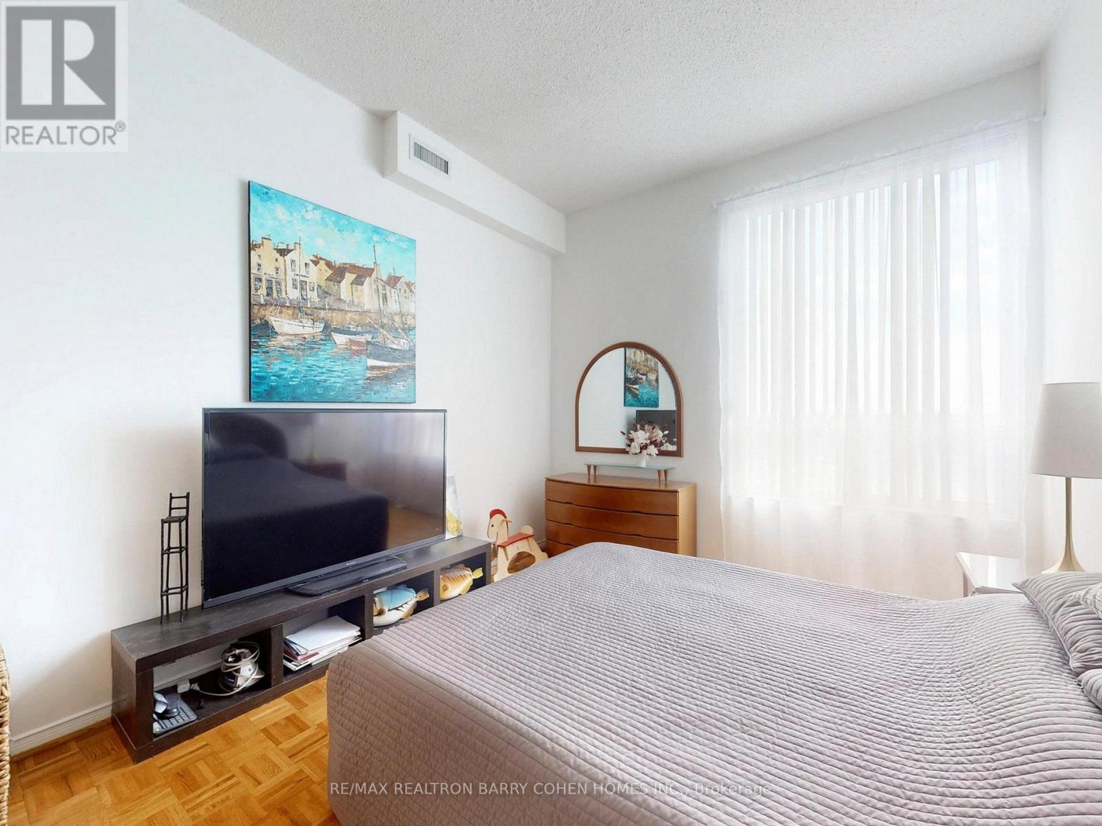 Ph104 - 1 Emerald Lane, Vaughan, Ontario L4J 8N2 - Photo 25 - N12913768