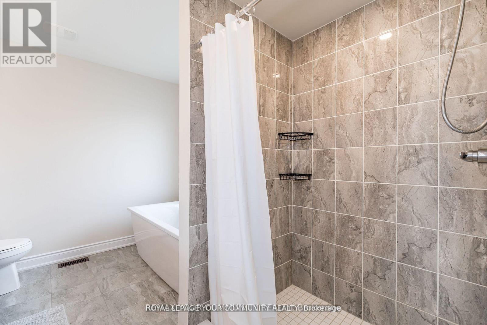 27 Lorne Thomas Place, New Tecumseth (Alliston), Ontario  L9R 0T8 - Photo 24 - N12913794