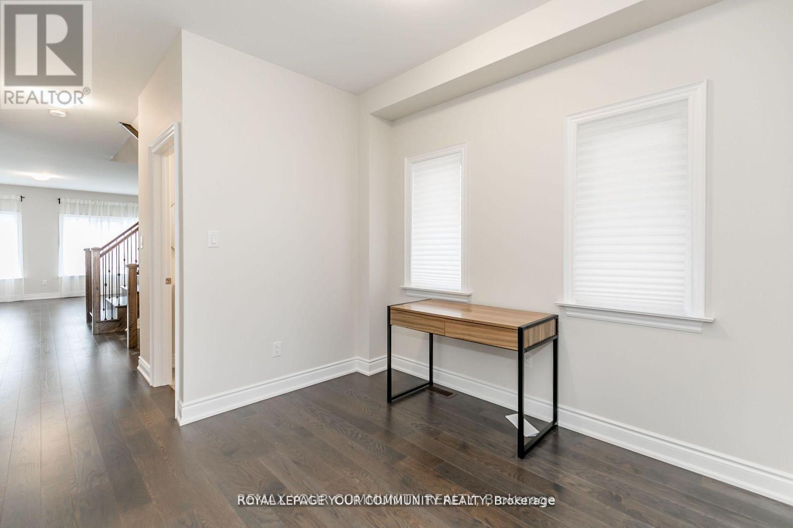 27 Lorne Thomas Place, New Tecumseth (Alliston), Ontario  L9R 0T8 - Photo 5 - N12913794