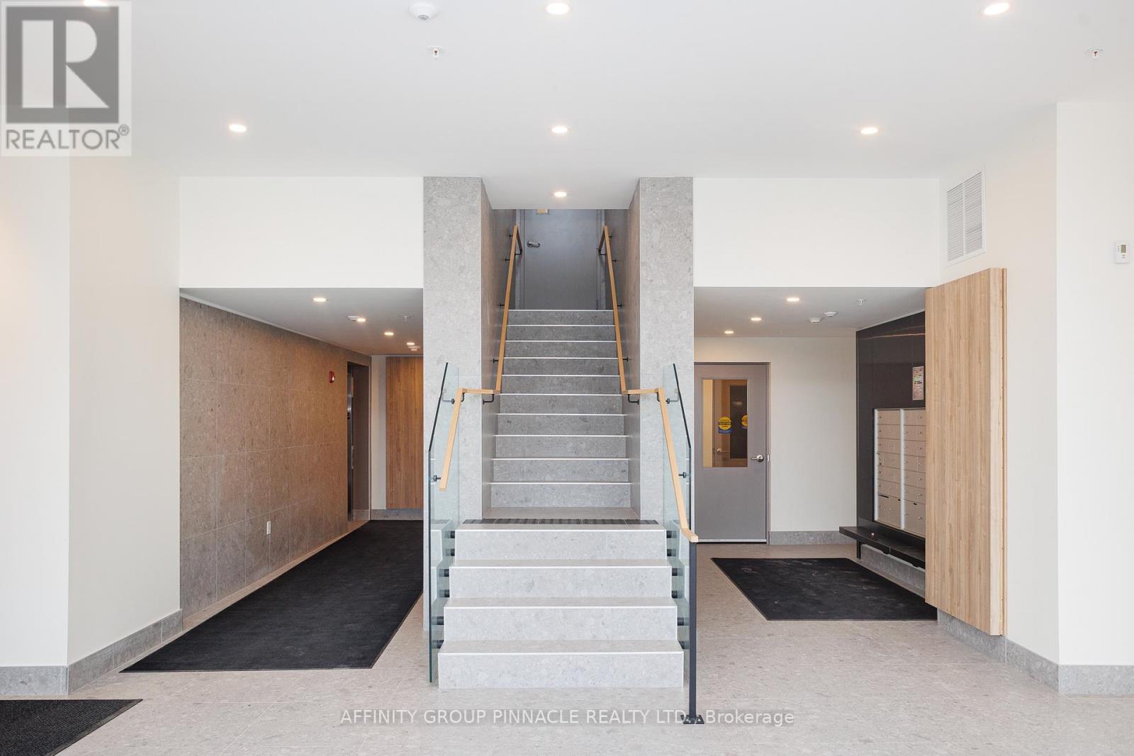 302 - 19 A West Street N, Kawartha Lakes (Fenelon Falls), Ontario  K0M 1N0 - Photo 10 - X12911430