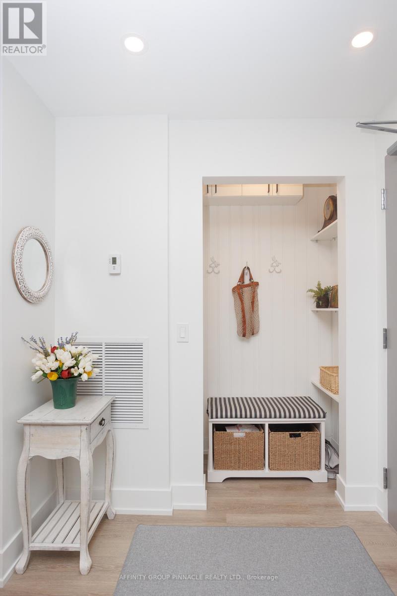 302 - 19 A West Street N, Kawartha Lakes (Fenelon Falls), Ontario  K0M 1N0 - Photo 11 - X12911430