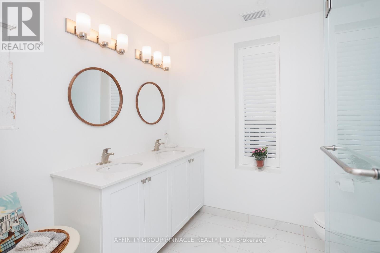 302 - 19 A West Street N, Kawartha Lakes (Fenelon Falls), Ontario  K0M 1N0 - Photo 25 - X12911430