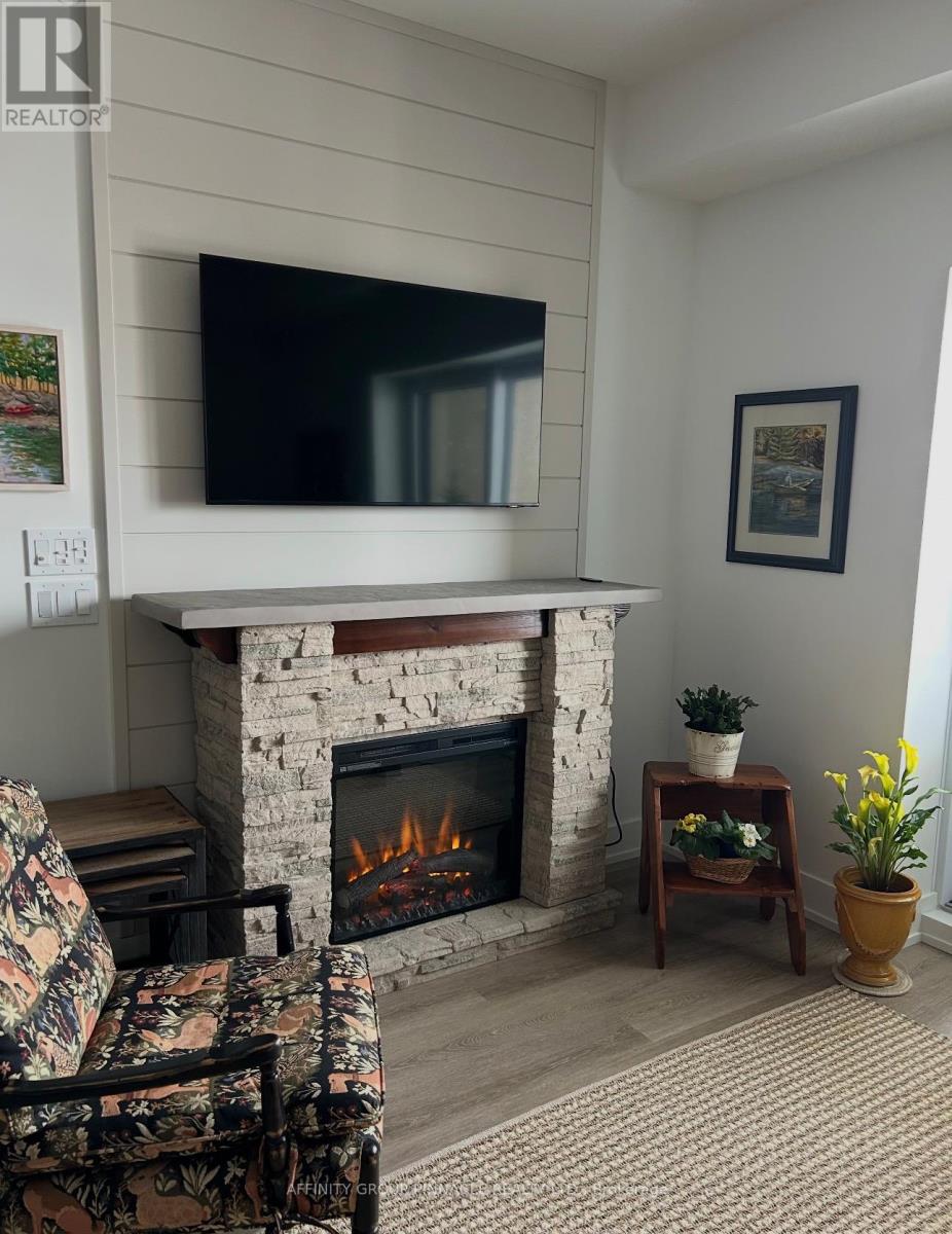 302 - 19 A West Street N, Kawartha Lakes (Fenelon Falls), Ontario  K0M 1N0 - Photo 21 - X12911430