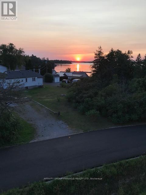 302 - 19 A West Street N, Kawartha Lakes (Fenelon Falls), Ontario  K0M 1N0 - Photo 35 - X12911430