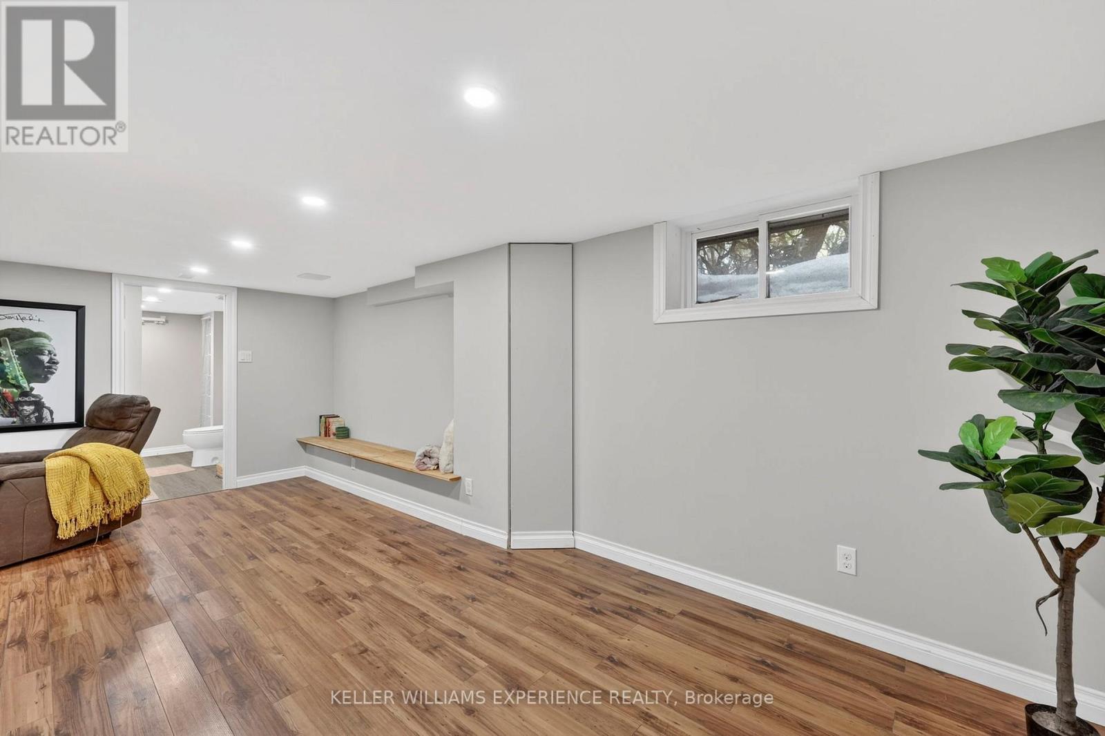 32 Henry Street, Barrie (Queen's Park), Ontario  L4N 1C4 - Photo 27 - S12913490