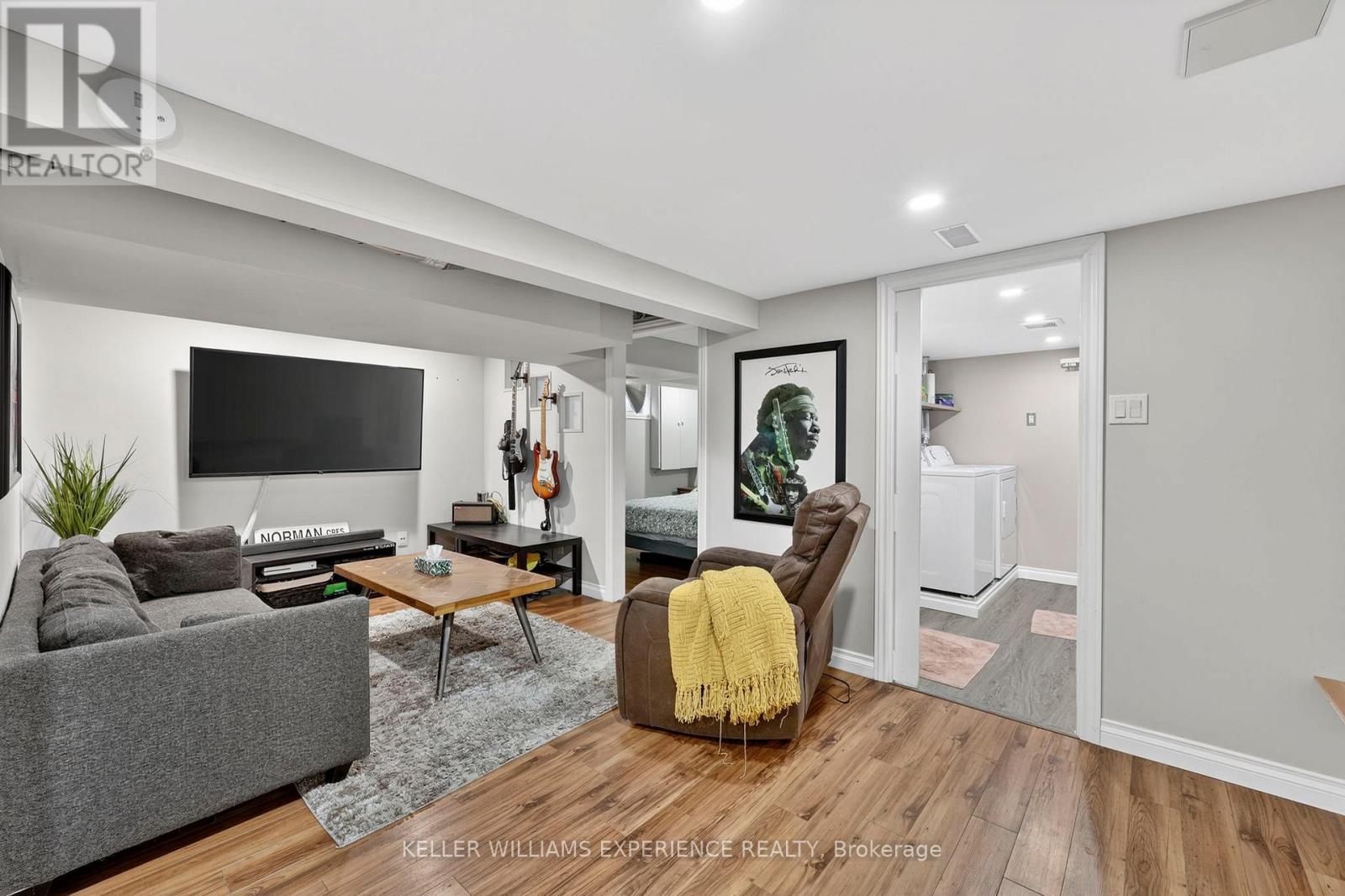 32 Henry Street, Barrie (Queen's Park), Ontario  L4N 1C4 - Photo 28 - S12913490