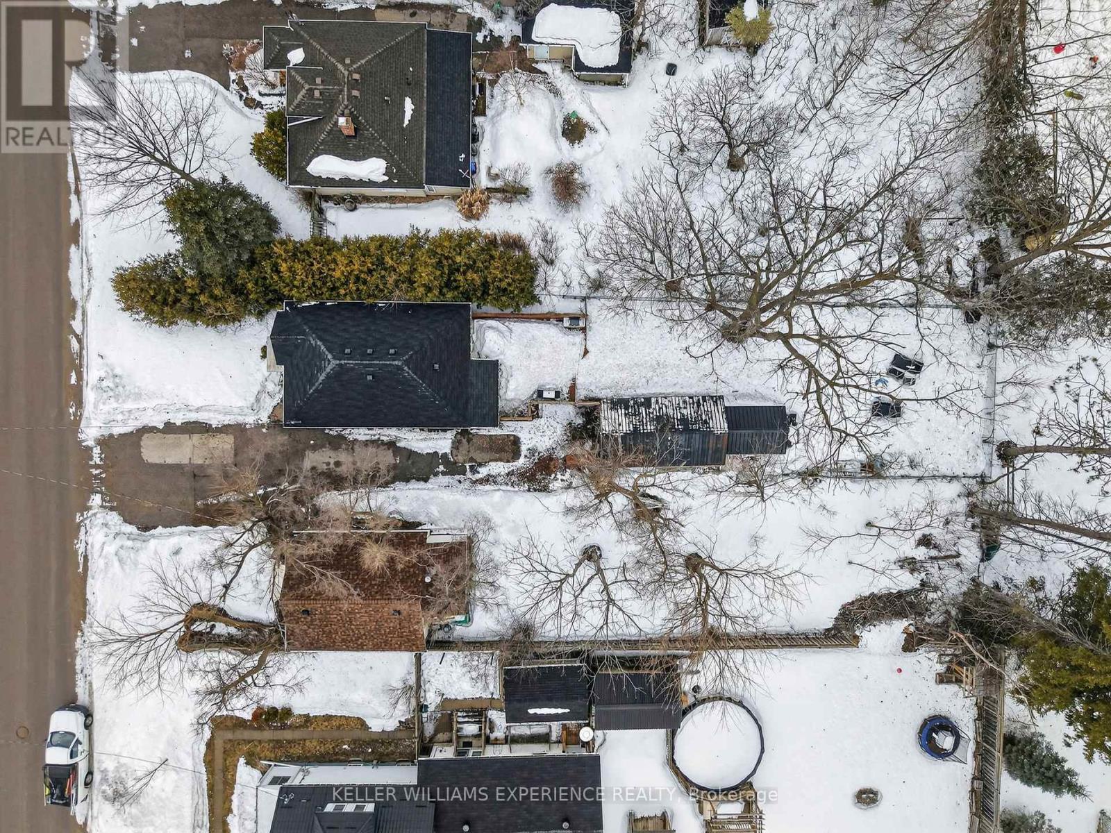 32 Henry Street, Barrie (Queen's Park), Ontario  L4N 1C4 - Photo 44 - S12913490