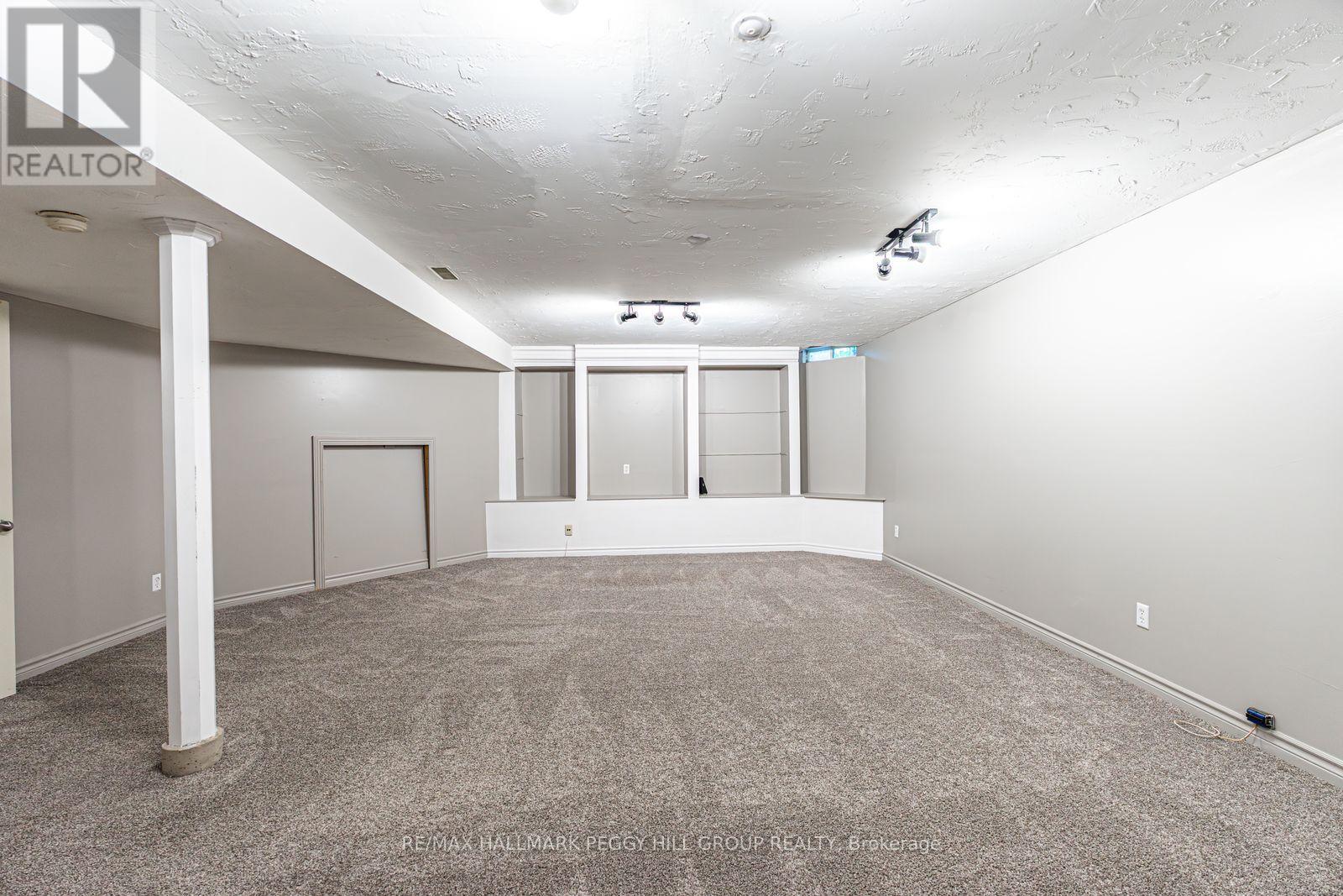 11 Bunker Place, Oro-Medonte (Horseshoe Valley), Ontario  L0L 2L0 - Photo 13 - S12913608