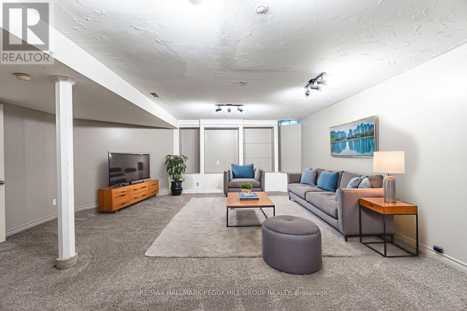 11 Bunker Place, Oro-Medonte (Horseshoe Valley), Ontario  L0L 2L0 - Photo 14 - S12913608