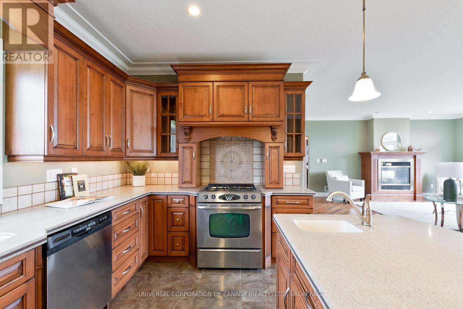 54 Wellington Street, Bayham, Ontario  N0J 1T0 - Photo 17 - X12906862