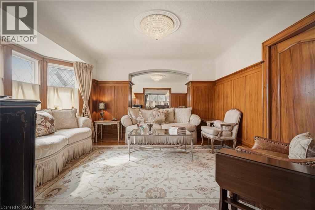 74 Oak Knoll Drive, Hamilton, Ontario  L8S 4C4 - Photo 12 - 40813716