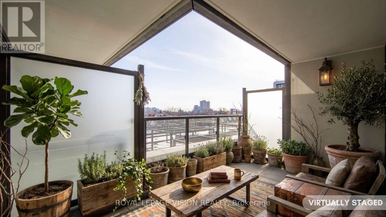 332 - 858 Dupont Street, Toronto, Ontario  M6G 0C1 - Photo 4 - W12825626