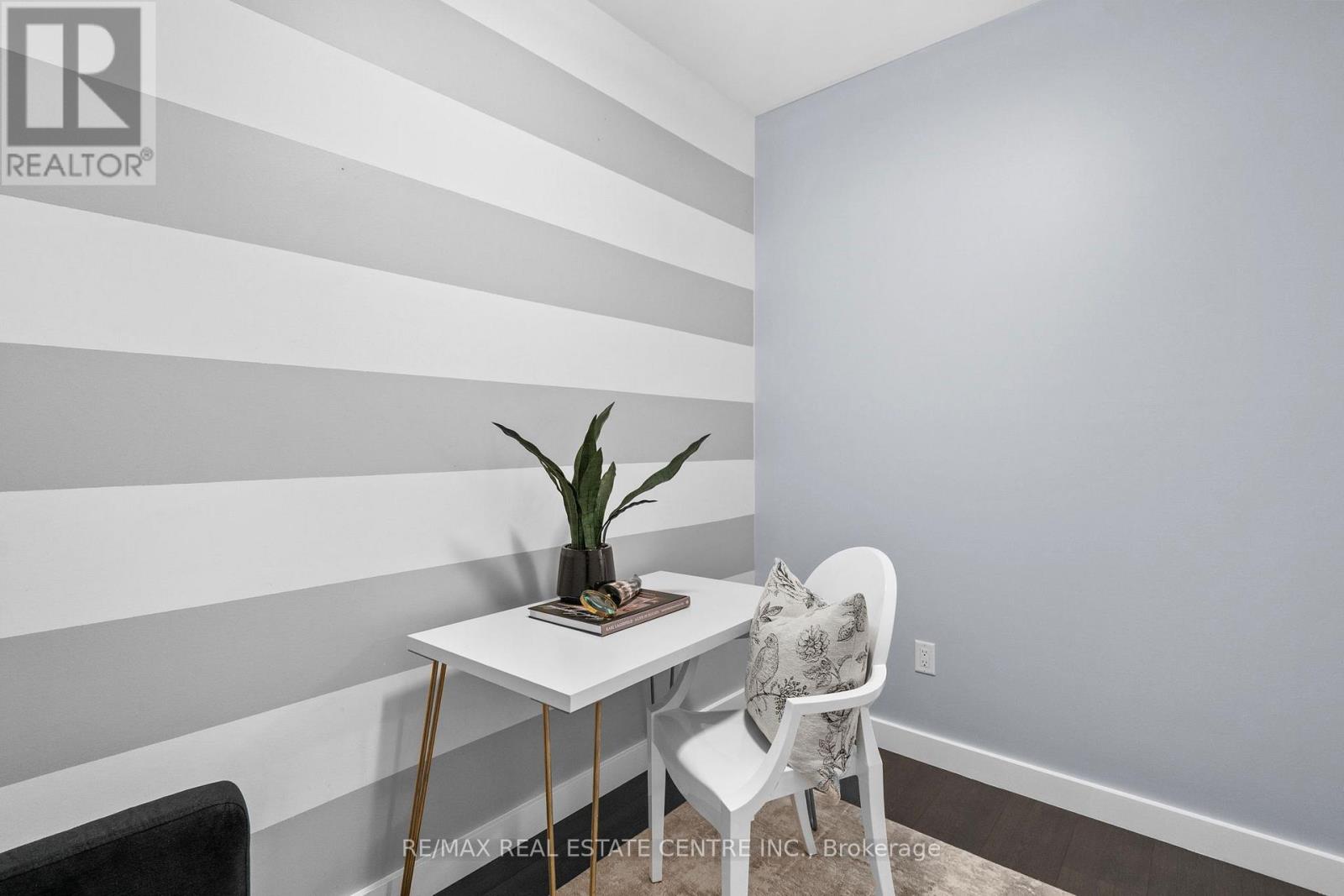 213 - 5005 Harvard Road, Mississauga, Ontario  L5M 0W5 - Photo 23 - W12913410