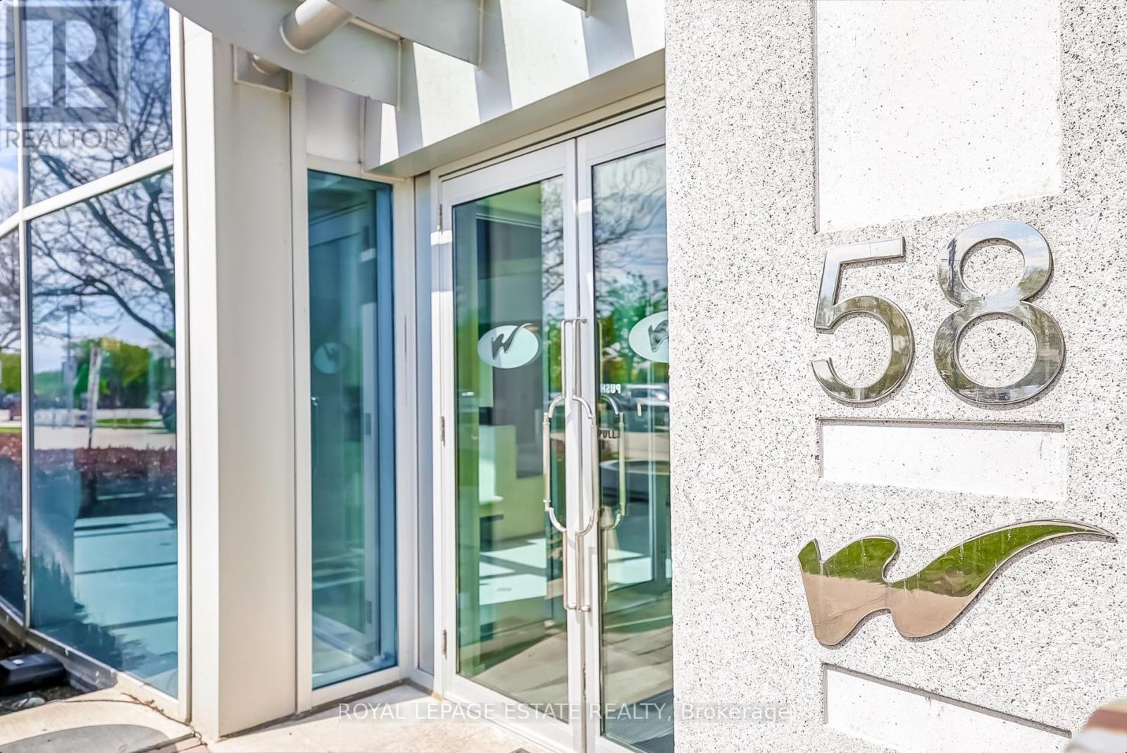 806 - 58 Marine Parade Drive, Toronto (Mimico), Ontario  M8V 4G1 - Photo 4 - W12913412