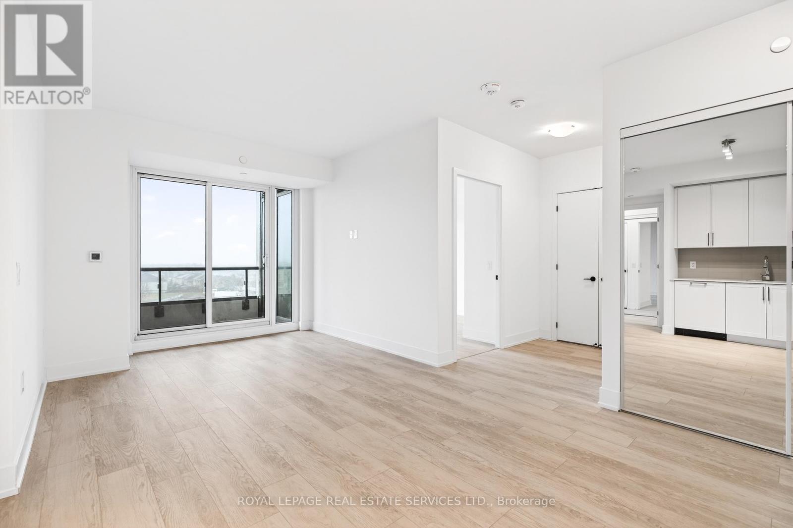 512 - 2450 Old Bronte Road, Oakville, Ontario  L6M 5P6 - Photo 6 - W12913414