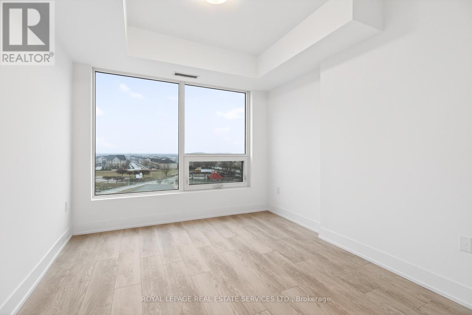 512 - 2450 Old Bronte Road, Oakville, Ontario  L6M 5P6 - Photo 8 - W12913414