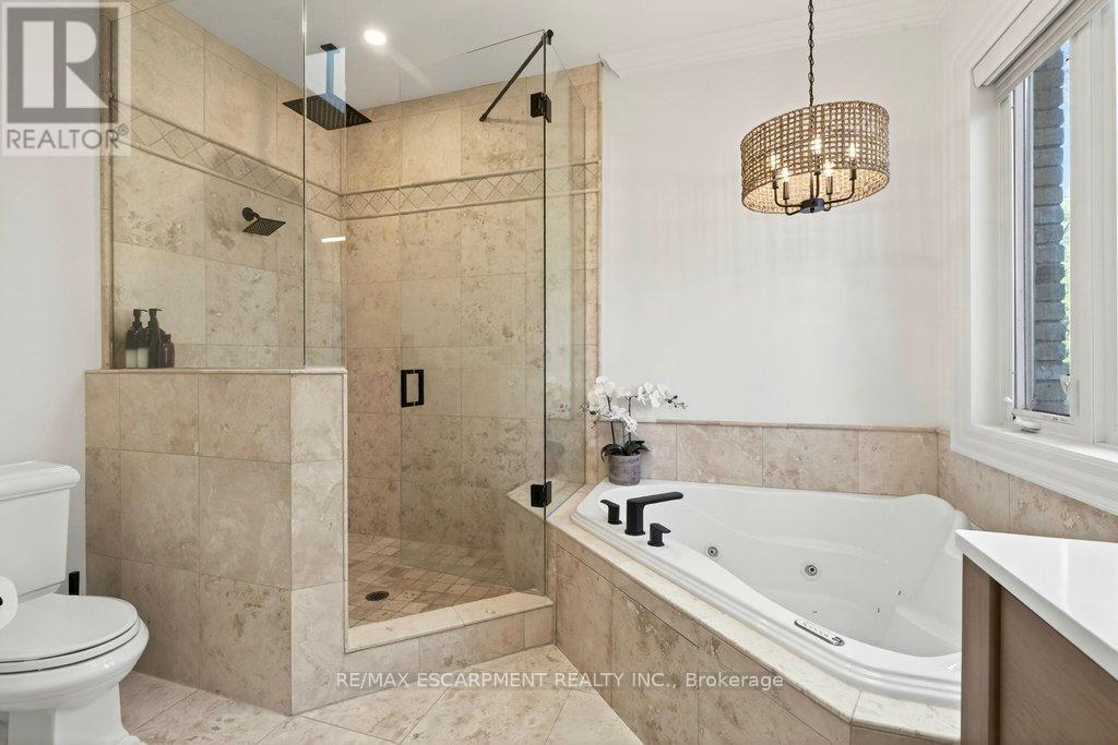 195 Pomona Avenue, Burlington, Ontario  L7N 1S9 - Photo 25 - W12913418