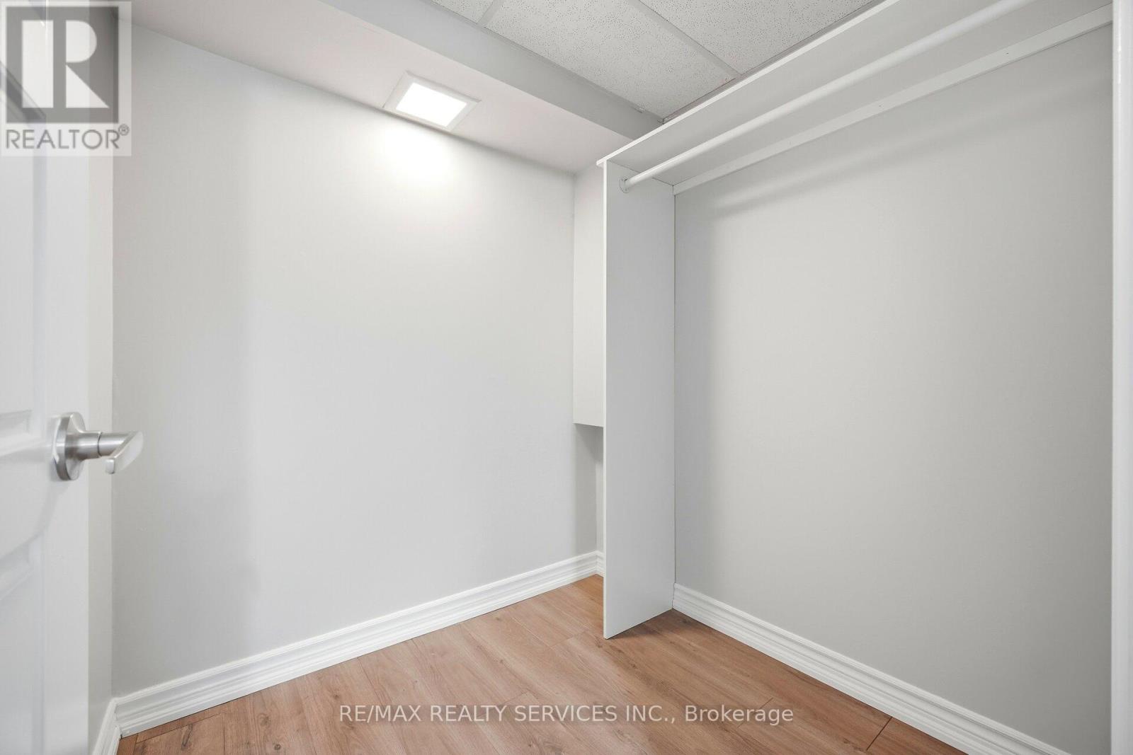 6037 Old Church Road, Caledon (Caledon East), Ontario  L7C 1H8 - Photo 38 - W12913434