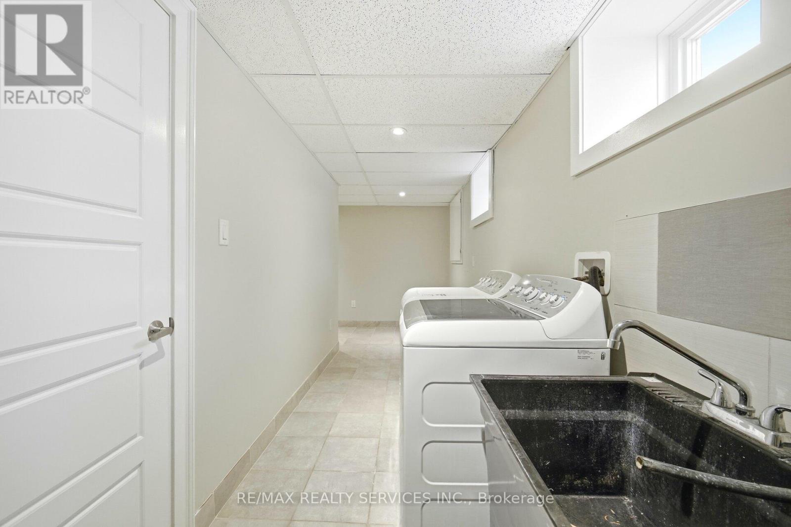 6037 Old Church Road, Caledon (Caledon East), Ontario  L7C 1H8 - Photo 43 - W12913434