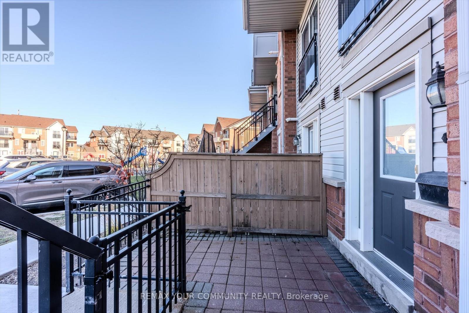 12 - 4620 Guildwood Way, Mississauga, Ontario  L5R 4H5 - Photo 11 - W12913458