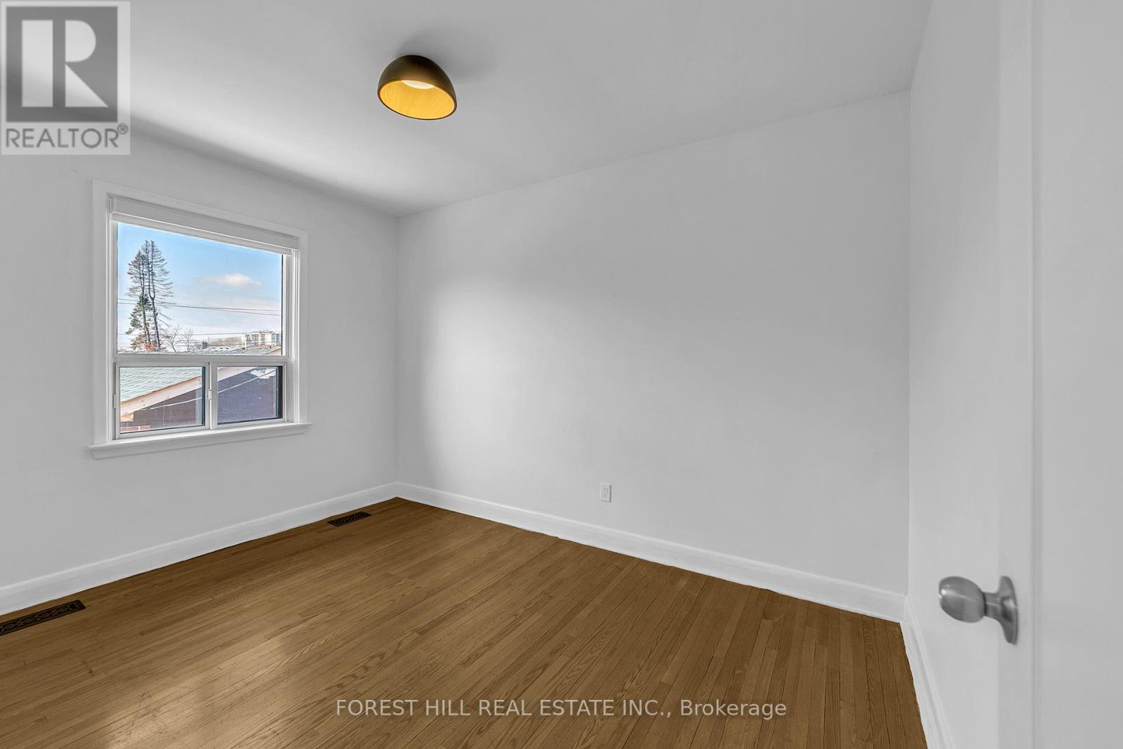 79 Kanarick Crescent, Toronto, Ontario  M3L 1P3 - Photo 16 - W12913466