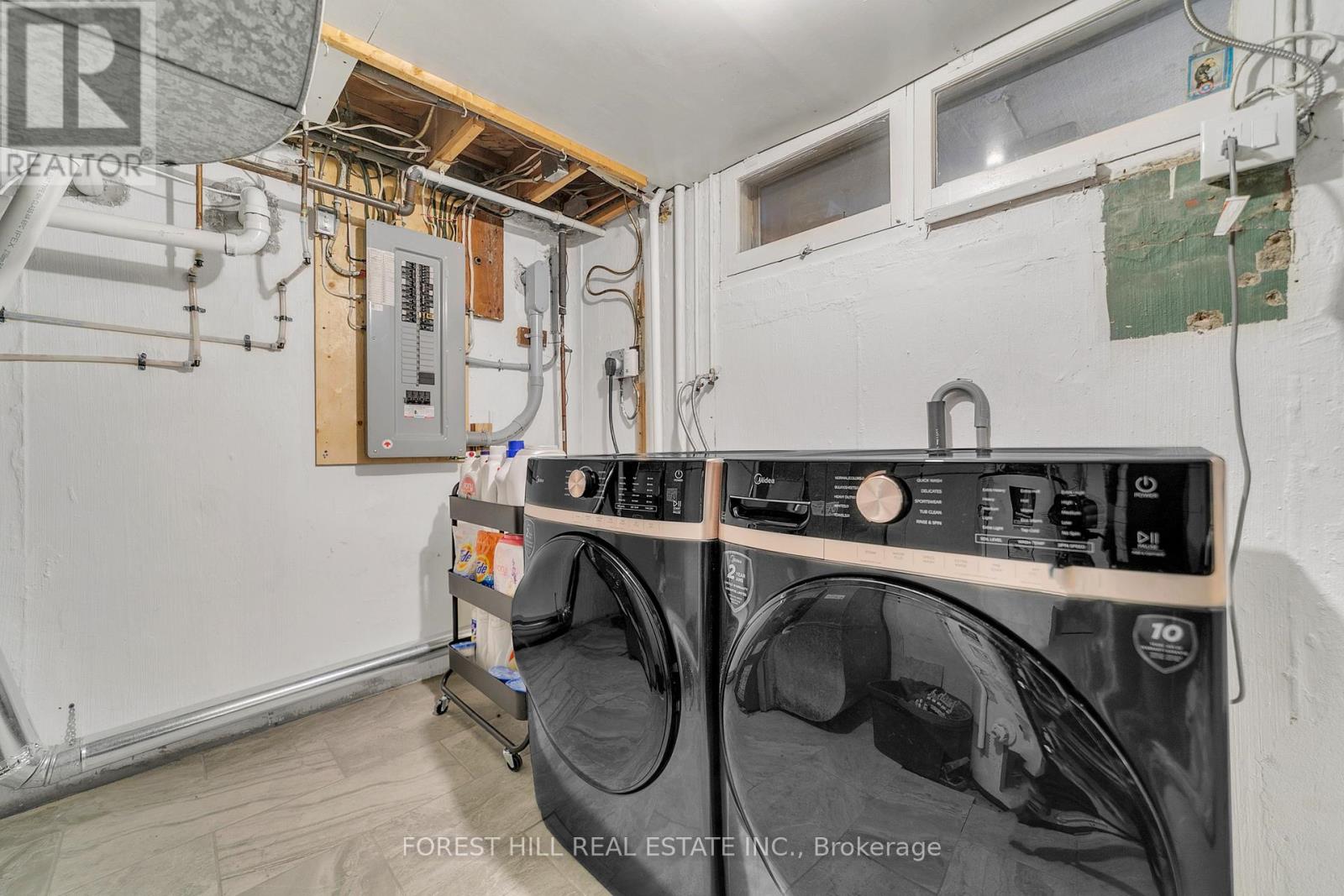 79 Kanarick Crescent, Toronto, Ontario  M3L 1P3 - Photo 25 - W12913466