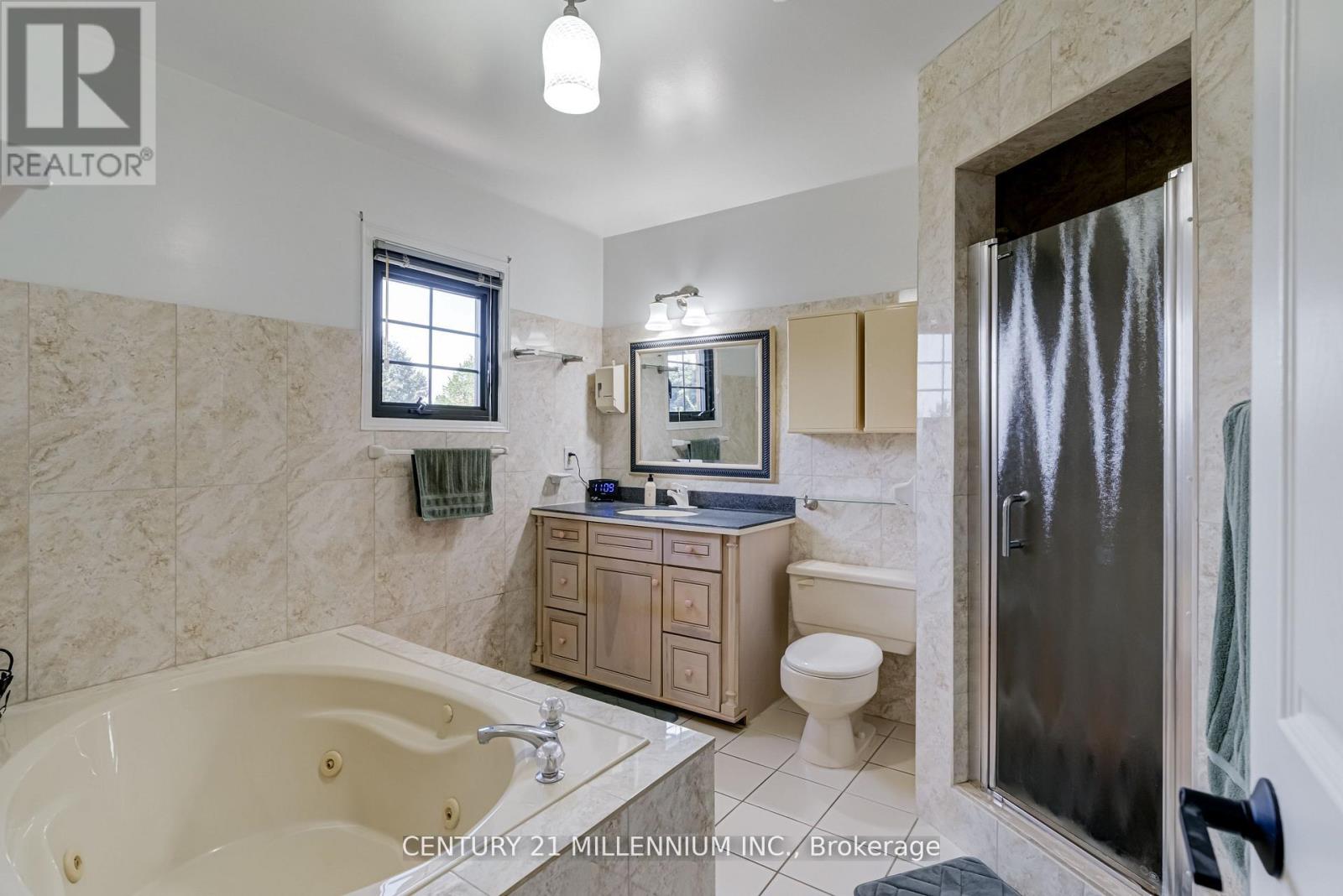 10 Phelps Drive, Brampton, Ontario  L6X 3V5 - Photo 20 - W12913472