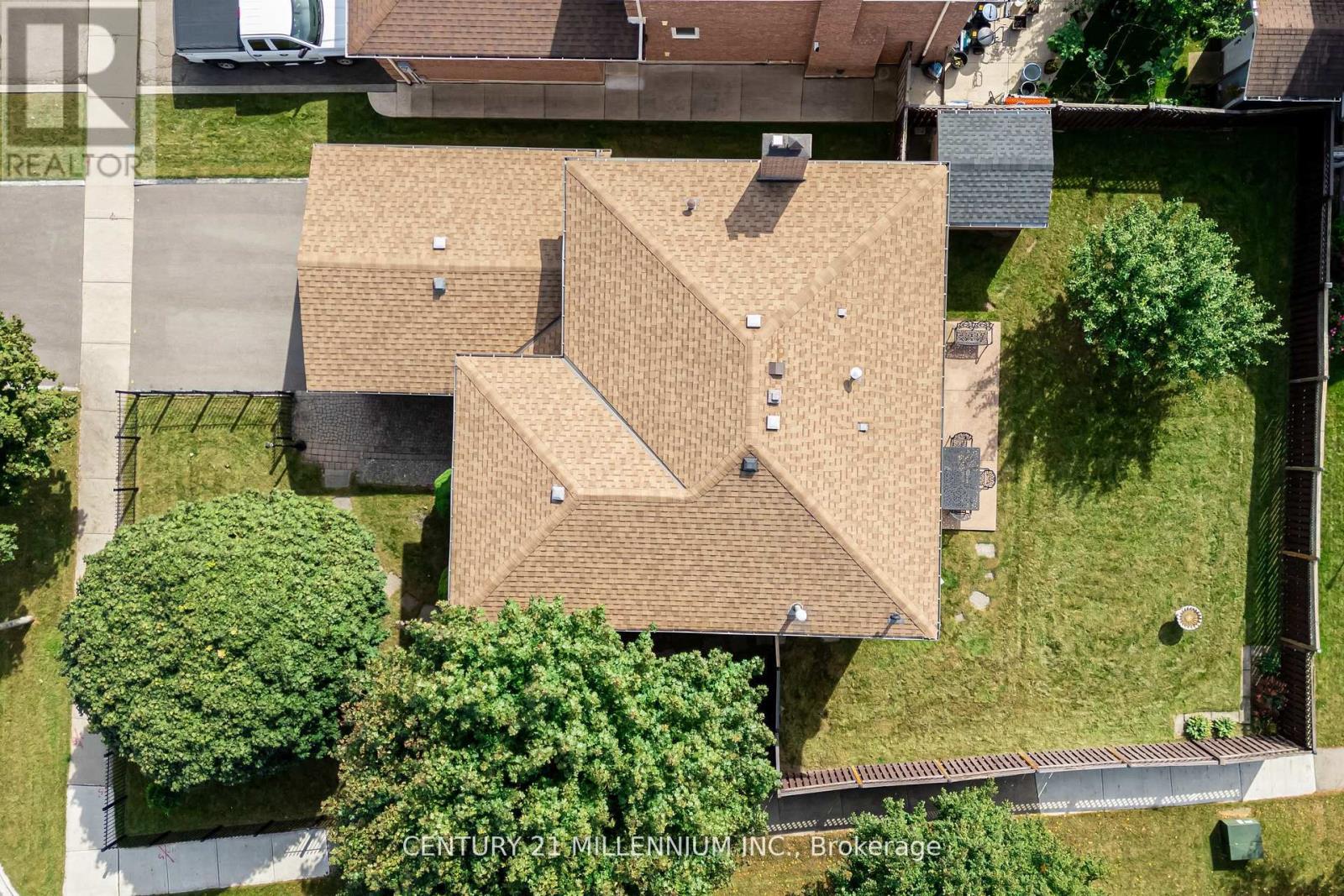 10 Phelps Drive, Brampton, Ontario  L6X 3V5 - Photo 34 - W12913472