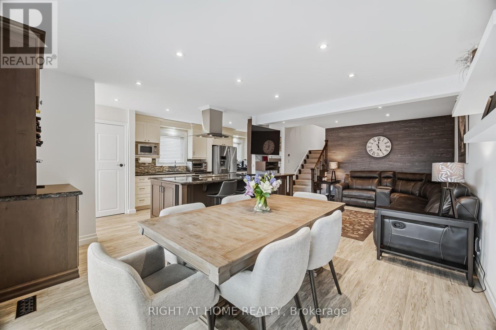 6370 Atherly Crescent, Mississauga, Ontario  L5N 2J2 - Photo 17 - W12913492