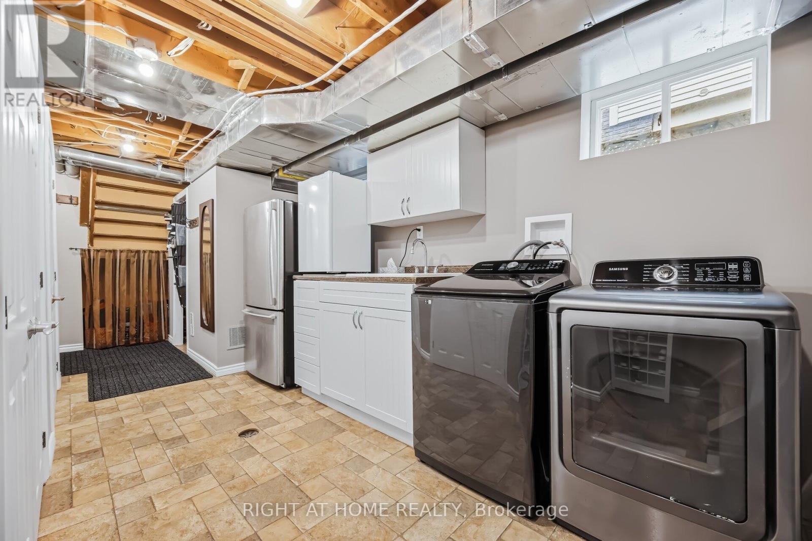 6370 Atherly Crescent, Mississauga, Ontario  L5N 2J2 - Photo 34 - W12913492