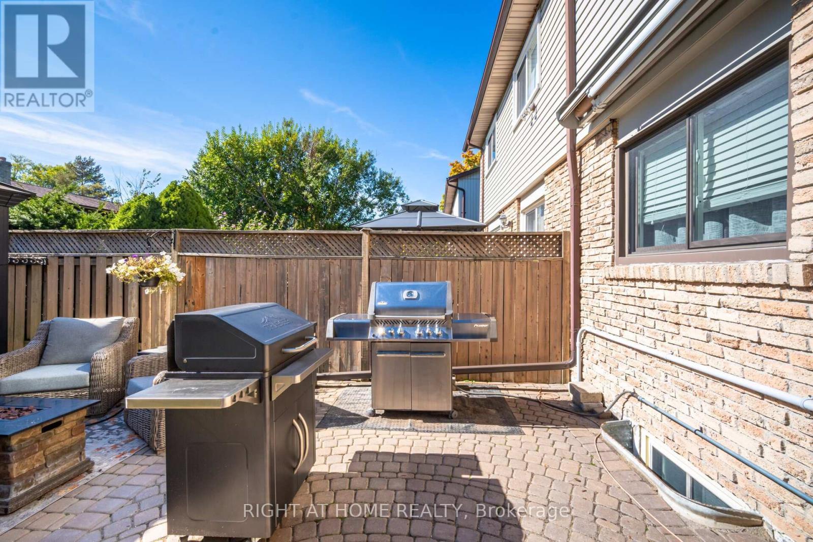 6370 Atherly Crescent, Mississauga, Ontario  L5N 2J2 - Photo 45 - W12913492