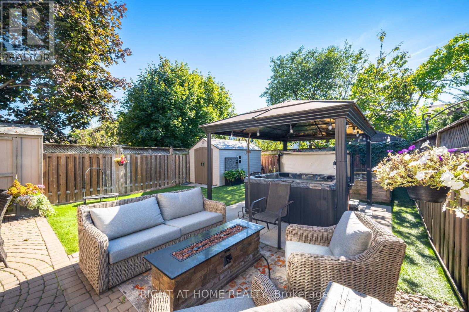 6370 Atherly Crescent, Mississauga, Ontario  L5N 2J2 - Photo 47 - W12913492