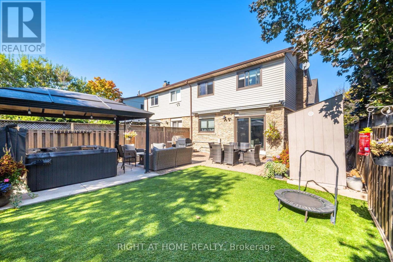 6370 Atherly Crescent, Mississauga, Ontario  L5N 2J2 - Photo 49 - W12913492