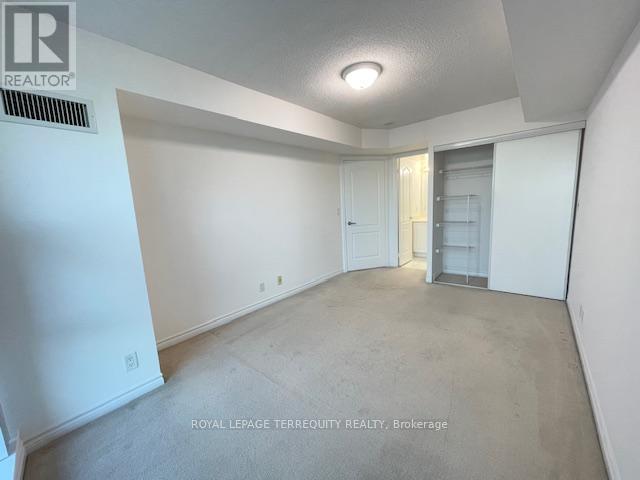 1104 - 1 Elm Drive W, Mississauga, Ontario  L5B 4M1 - Photo 24 - W12913514