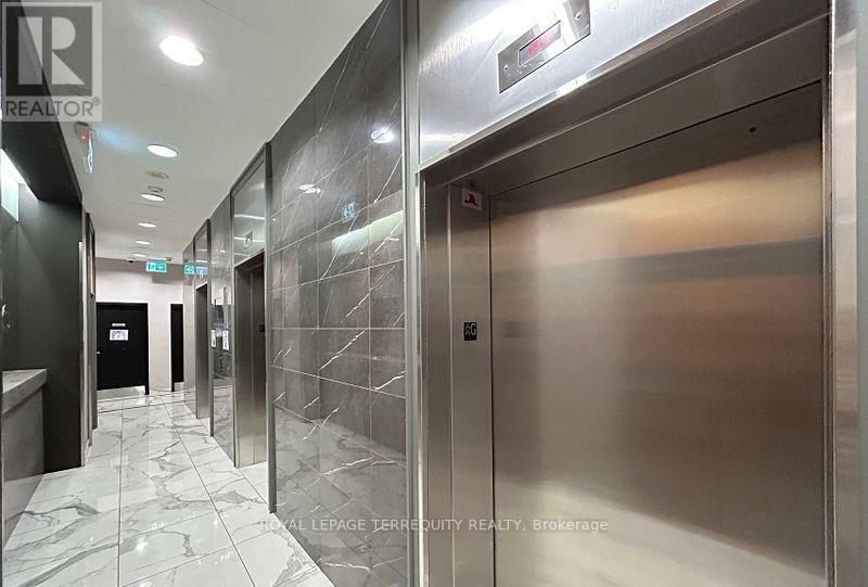 1104 - 1 Elm Drive W, Mississauga, Ontario  L5B 4M1 - Photo 36 - W12913514