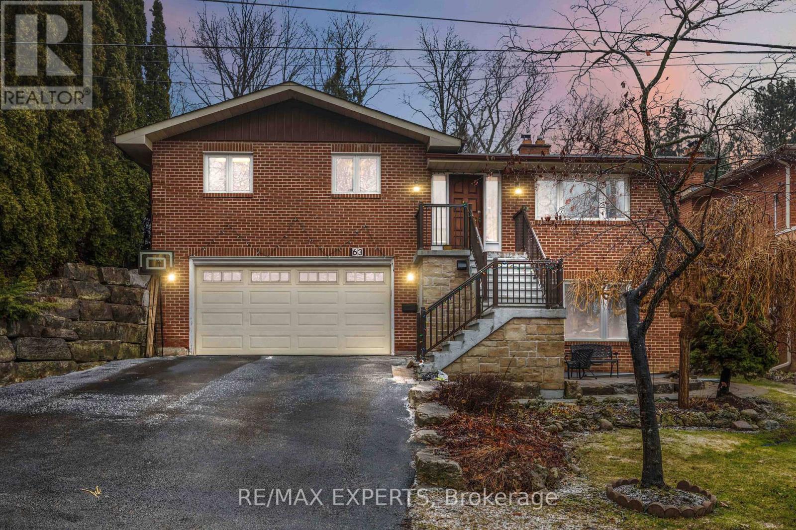 63 RIVERSIDE DRIVE, Toronto, Ontario