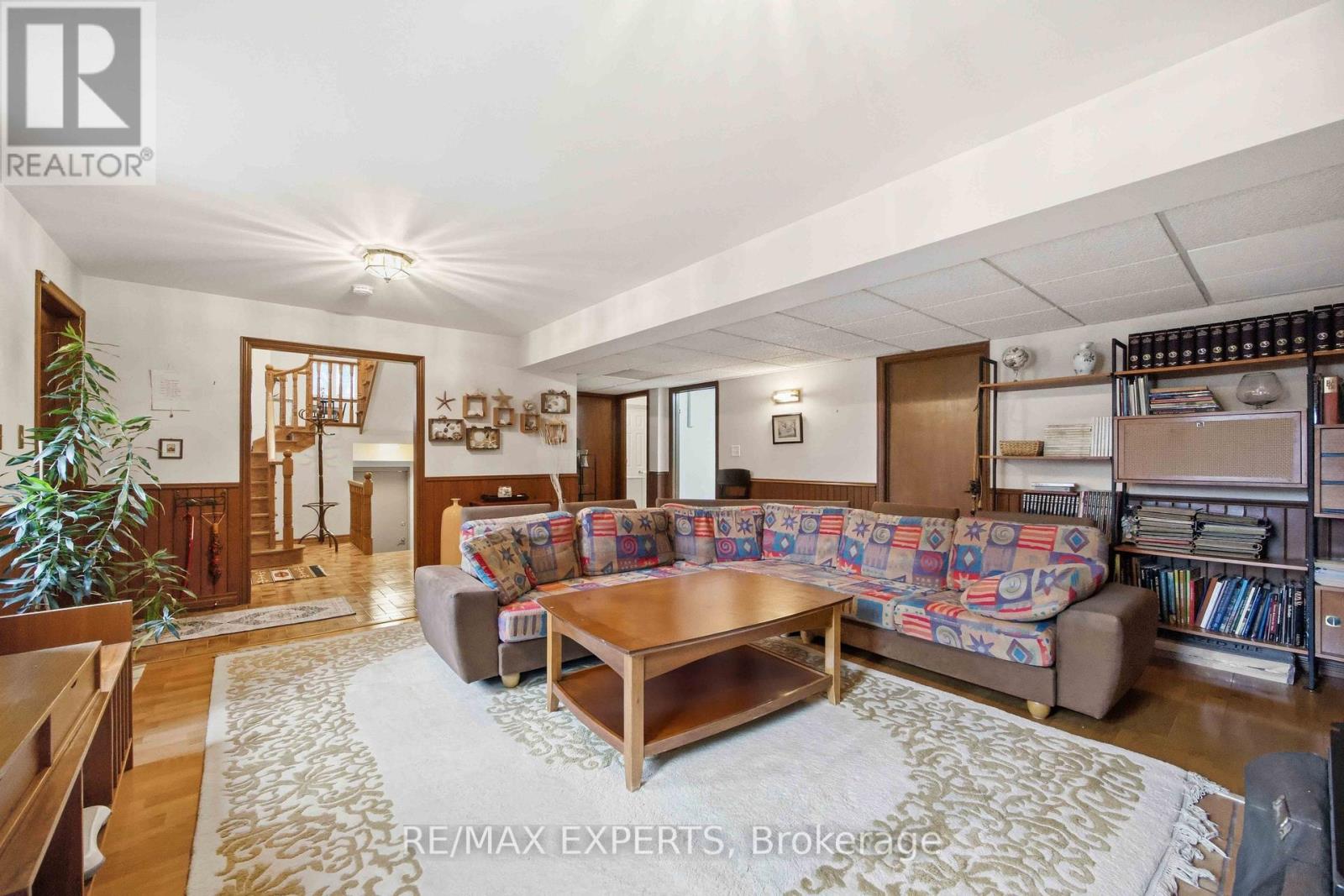 63 Riverside Drive, Toronto (Humber Summit), Ontario  M9L 1J2 - Photo 28 - W12913584