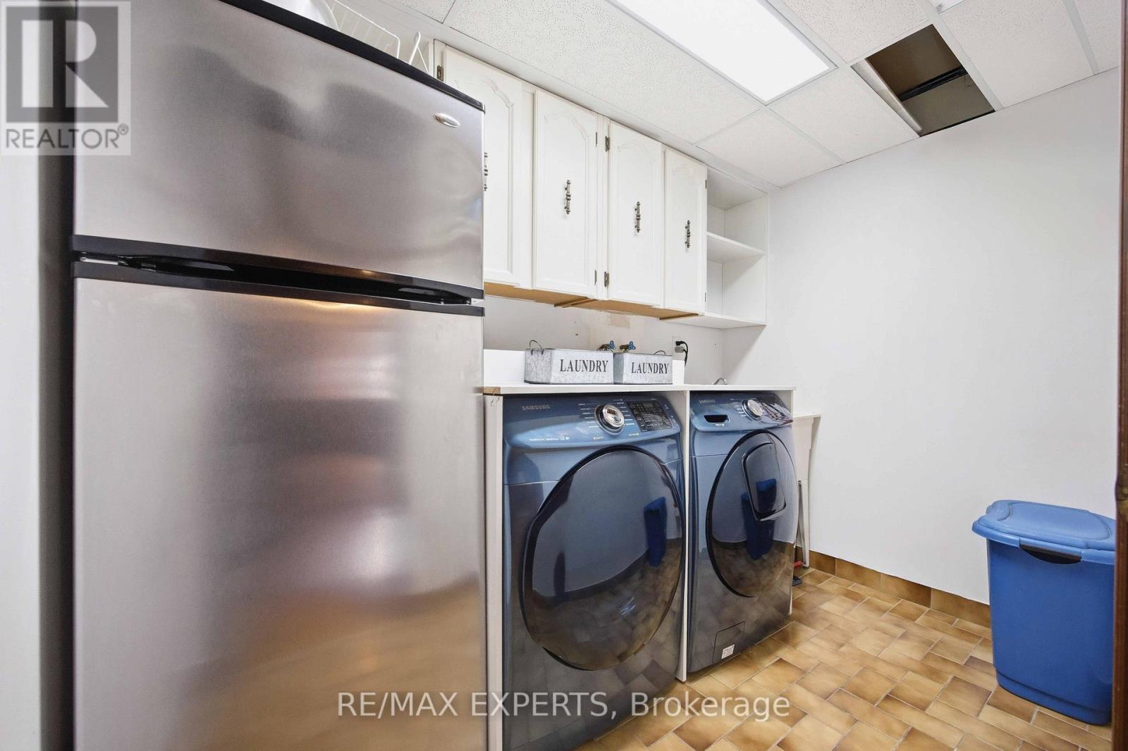 63 Riverside Drive, Toronto (Humber Summit), Ontario  M9L 1J2 - Photo 34 - W12913584