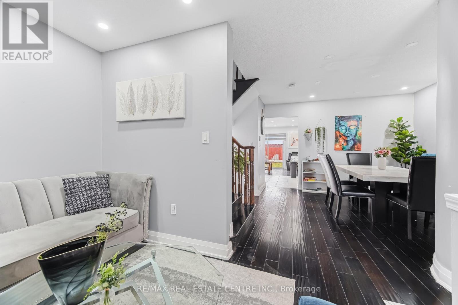 28 Mount Fuji Crescent, Brampton, Ontario  L6R 2L3 - Photo 10 - W12913618