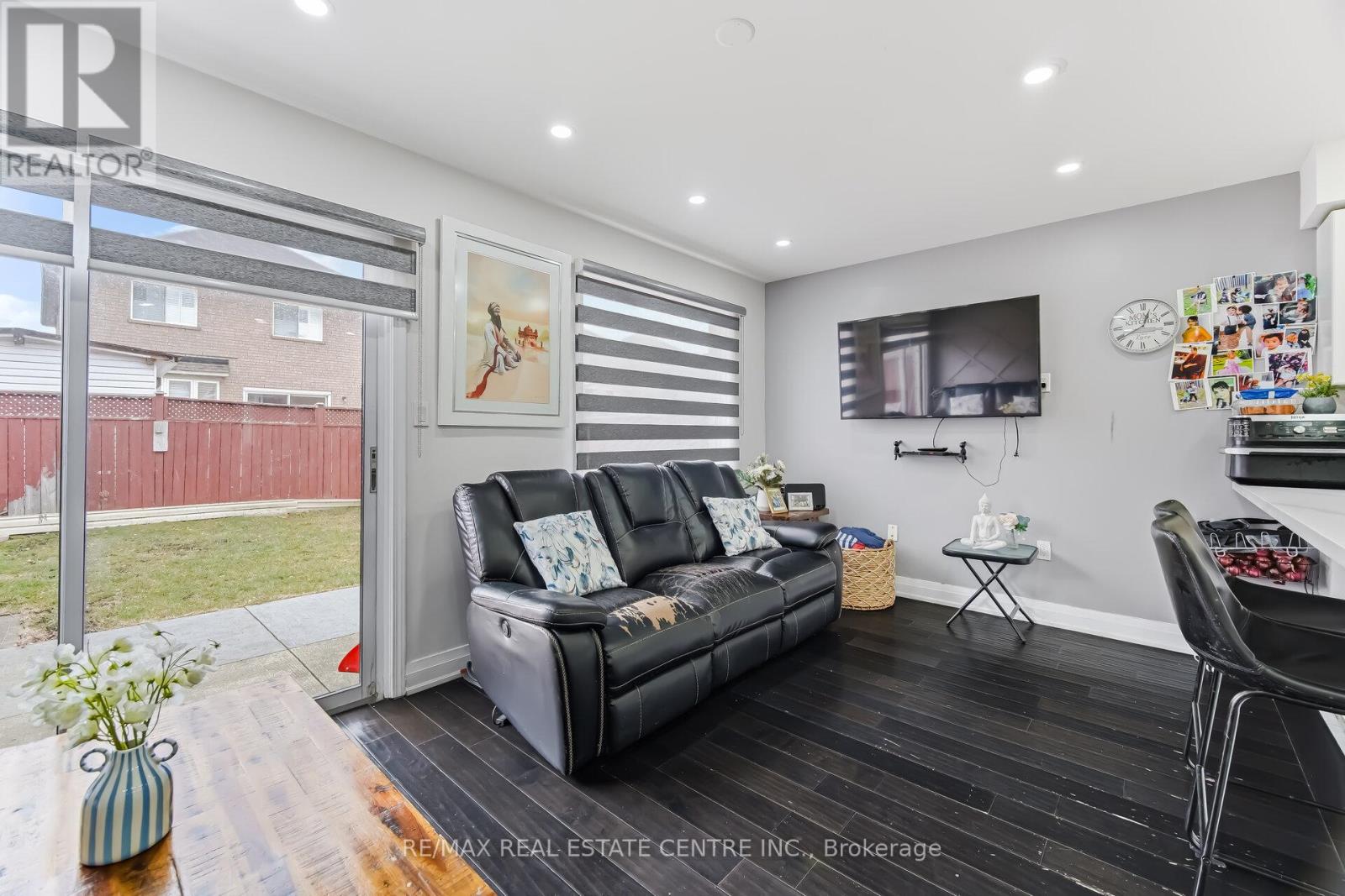 28 Mount Fuji Crescent, Brampton, Ontario  L6R 2L3 - Photo 17 - W12913618