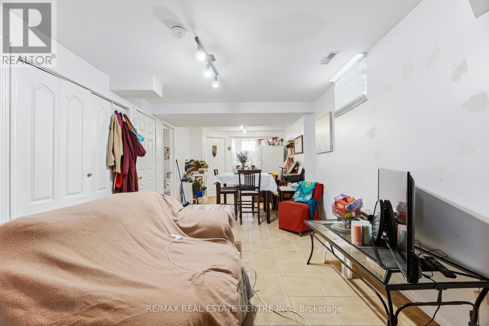 28 Mount Fuji Crescent, Brampton, Ontario  L6R 2L3 - Photo 36 - W12913618